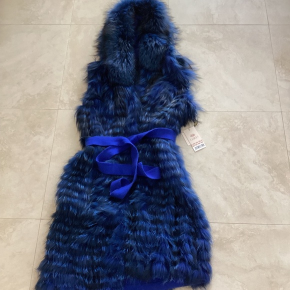 Gorgeous Real Silver Fox Fur Dyed Royal Blue Long Vest with Hood and Belt NWT - Picture 13 of 15